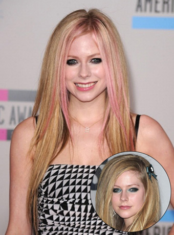 Avril Lavigne's Straight Hair with Bubblegum Pink Strands