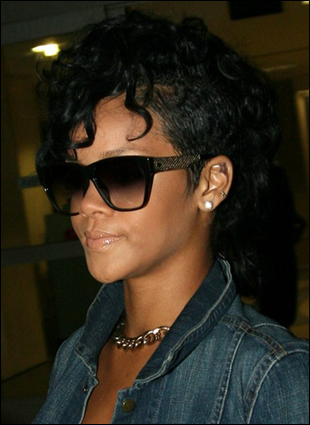 Rihanna Mohawk on Rihanna Sexy Short Hairstyle With Curls