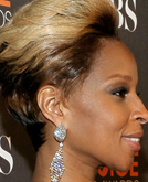 Mary J Blige's Pulled Back Hairstyle at 2010 People's Choice Awards