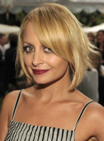 nicole richie short hair. Nicole Richie's Blonde Short Hairstyle. Posted by HairLady on Fri, Oct 22nd, 